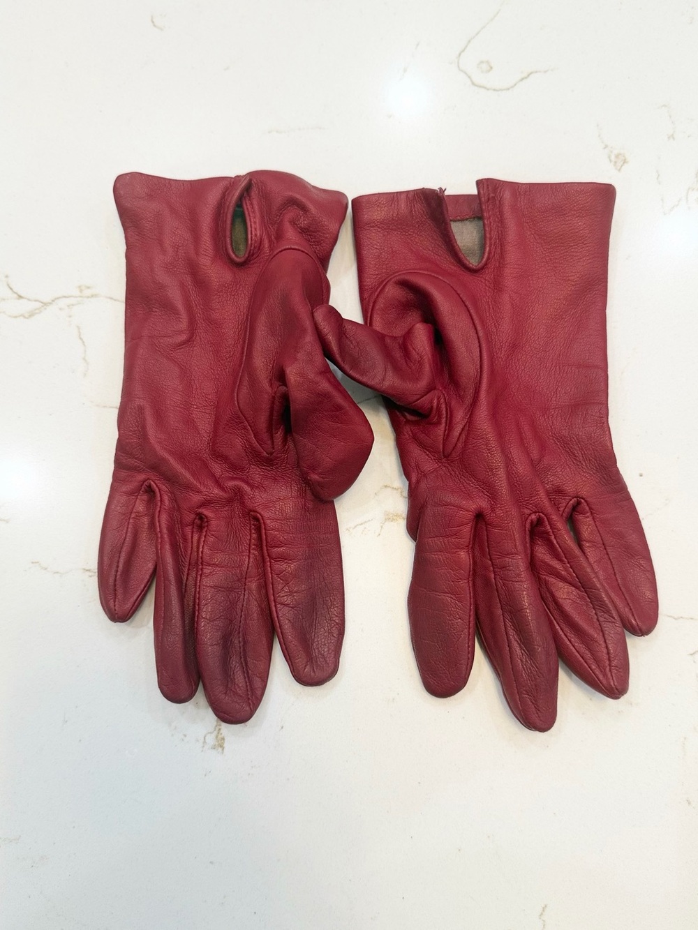 Vintage Fownes Deep Red Genuine Leather Gloves Silk Lined Size 7 Quiet Luxury